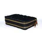 Billetera "Lavender Dream" con Doble Compartimento: Elegancia en cada relieve.