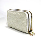 Billetera "Lavender Dream" con Doble Compartimento: Elegancia en cada relieve.